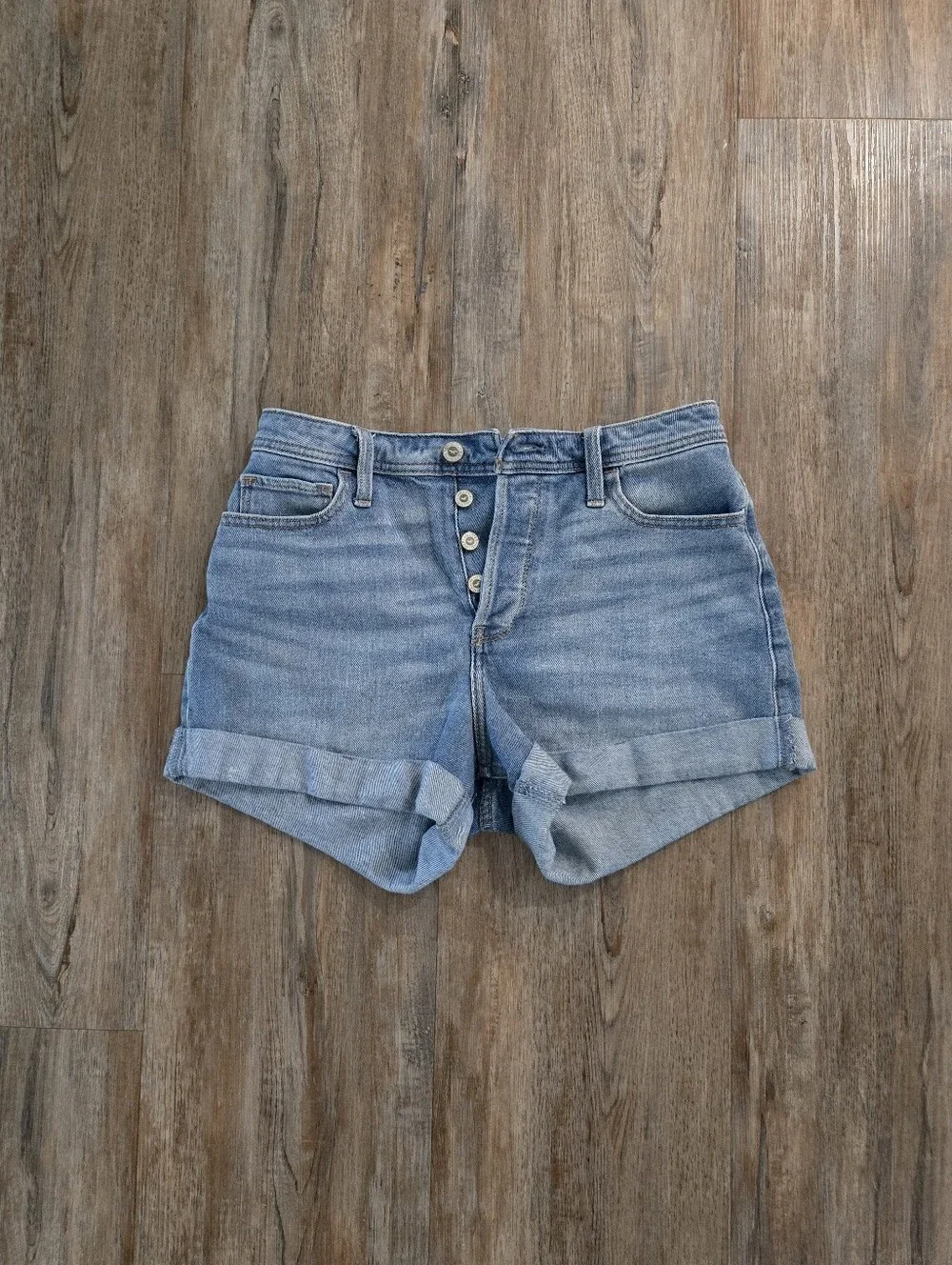 Hollister High-Rise Denim Mom Shorts